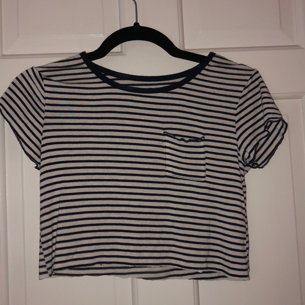 black and white striped cropped shirt